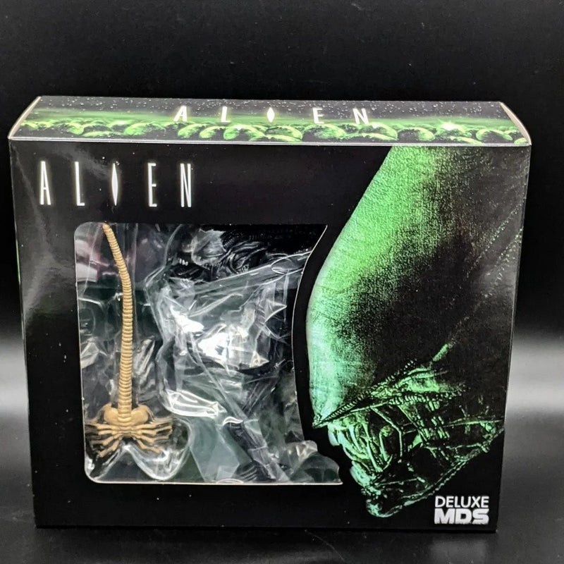 Alien Xenomorph Deluxe MDS 7'' Figure w/ Interchangeable Parts & Accessories - Flashpopup.com